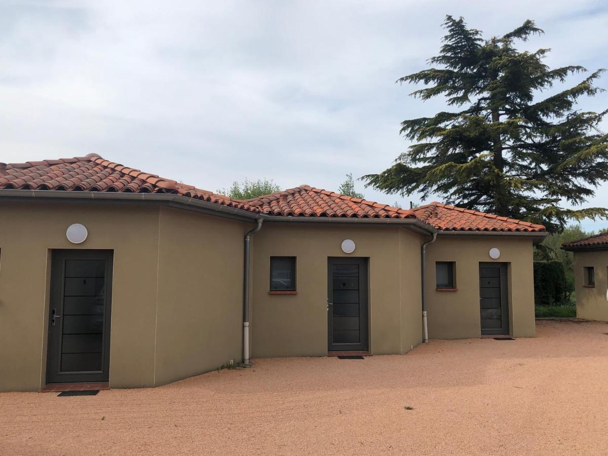Logis Hotels - Hotel Restaurant L Enclos Donneville Bagian luar foto